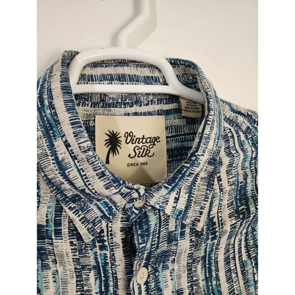 Vintage Silk Circa 1969 Hawaiian Camp Shirt Men XL Blue Abstract Striped 100%...